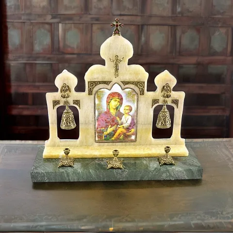 Пасхальная композиция "Богородица с Иисусом" — необычный подарок