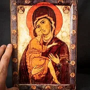 Икона деревянная «Богоматерь Умиление (Белозерская — оригинальный подарок — фотография 4