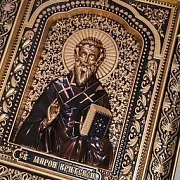 Икона резная Мирон Критский в подарок — фотография 6