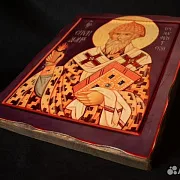 Икона деревянная св. Спиридон Тримифунтский — красивый подарок — фотография 5