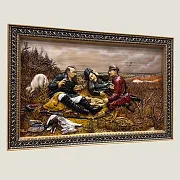 На память: Резная картина «Охотники на привале» 40×60 см — фотография 2