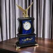 Часы «Орёл» с лазуритом и долеритом, 155×70×290 мм — необычный подарок — фотография 1