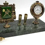 Часы «Геральдические (Луч кварц)» с подставками в подарок — фотография 2