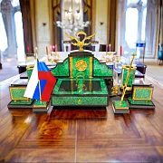 Письменный набор из малахита "Орел". Златоуст — необычный подарок — фотография 1