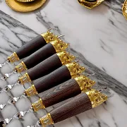 Подарочный набор шампуров "Быки". Позолота — фотография 1