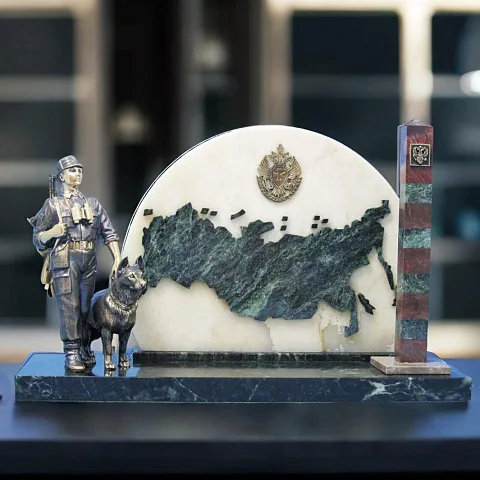 Бронзовая композиция «Рубежи» — красивый подарок