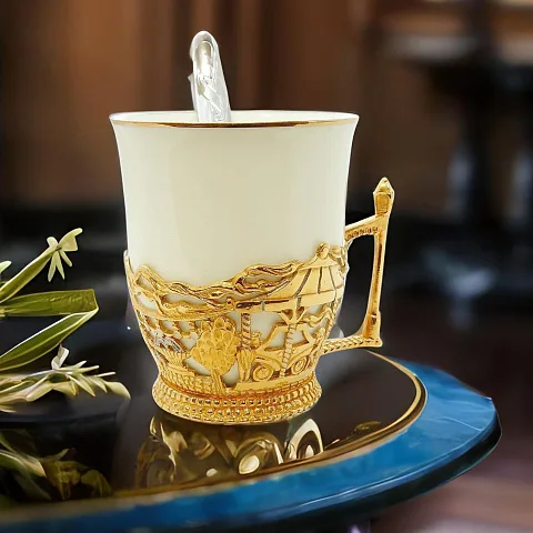 На память: Сувенирная кофейная чашка "На ярмарке"