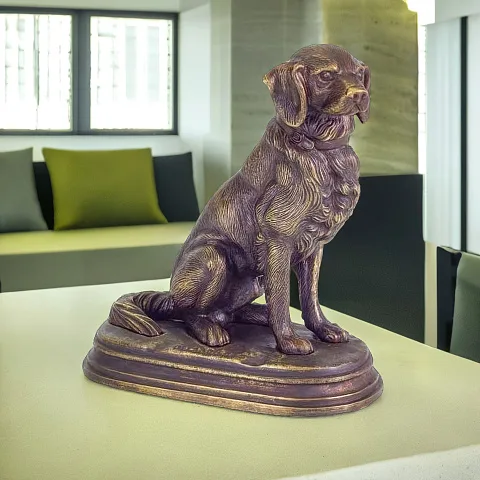 Подарочная бронзовая статуэтка «Охотничья» с патиной